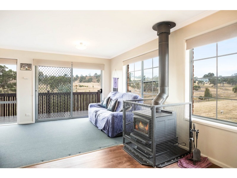 74 Max Slater Drive, Bega NSW 2550