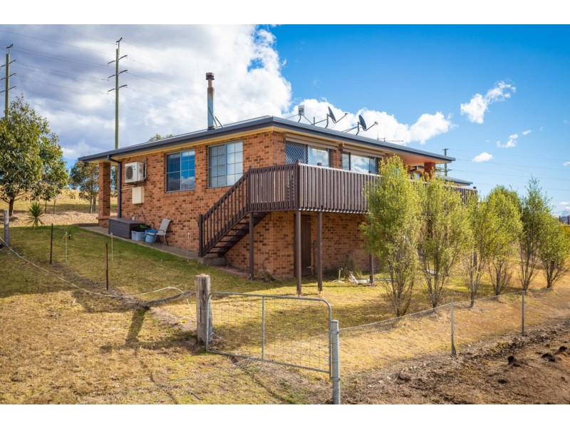 74 Max Slater Drive, Bega NSW 2550