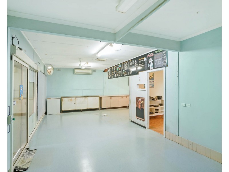 2-4 Barrack St, Bega NSW 2550