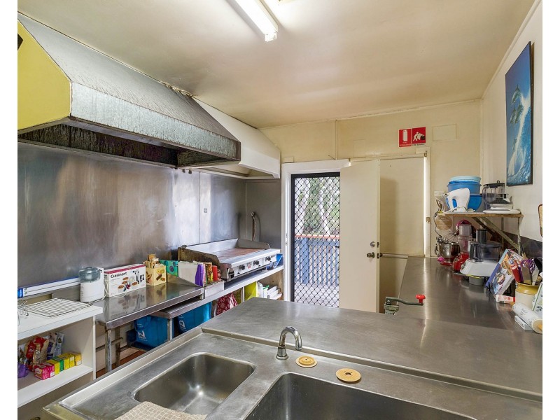 2-4 Barrack St, Bega NSW 2550