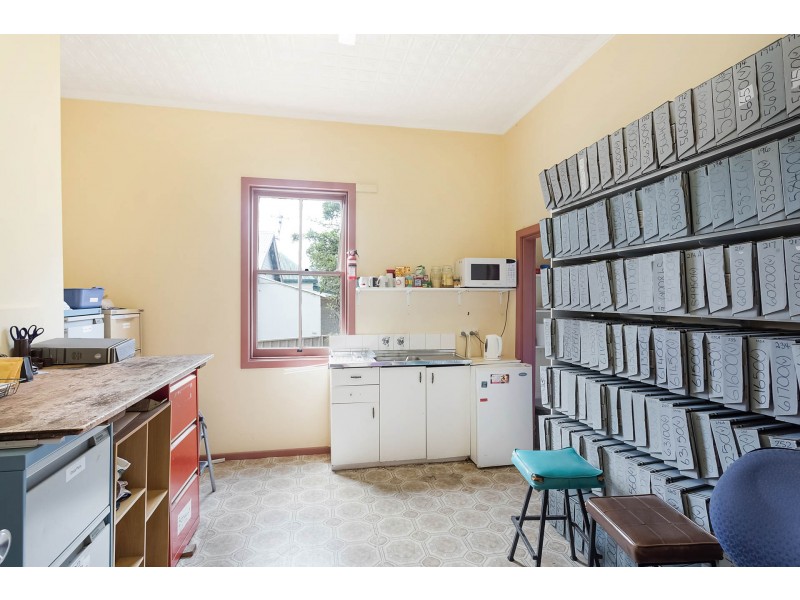 10 Canning St, Bega NSW 2550