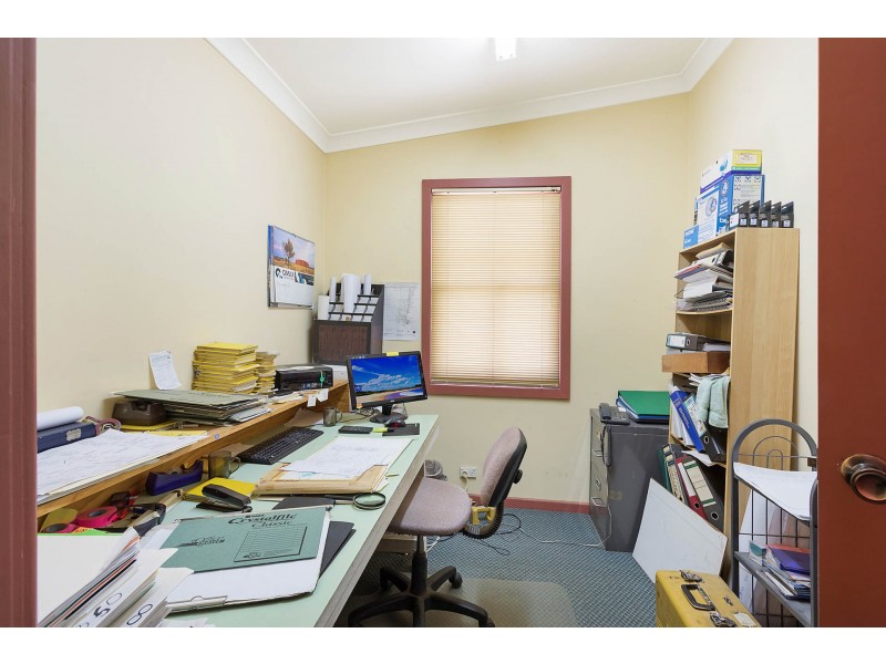 10 Canning St, Bega NSW 2550