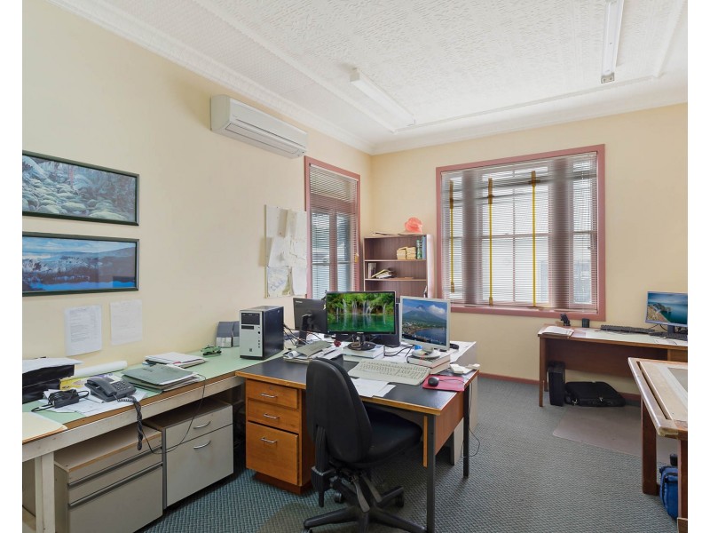 10 Canning St, Bega NSW 2550