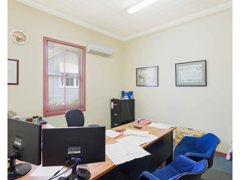 10 Canning St, Bega NSW 2550