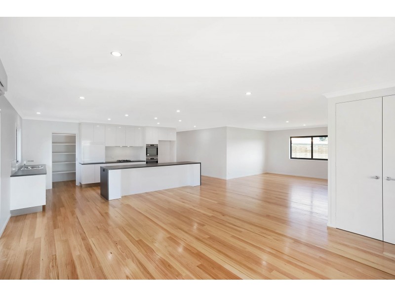 41 Bega Street, Wolumla NSW 2550