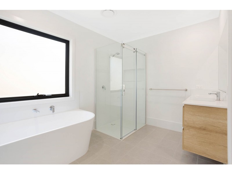 41 Bega Street, Wolumla NSW 2550