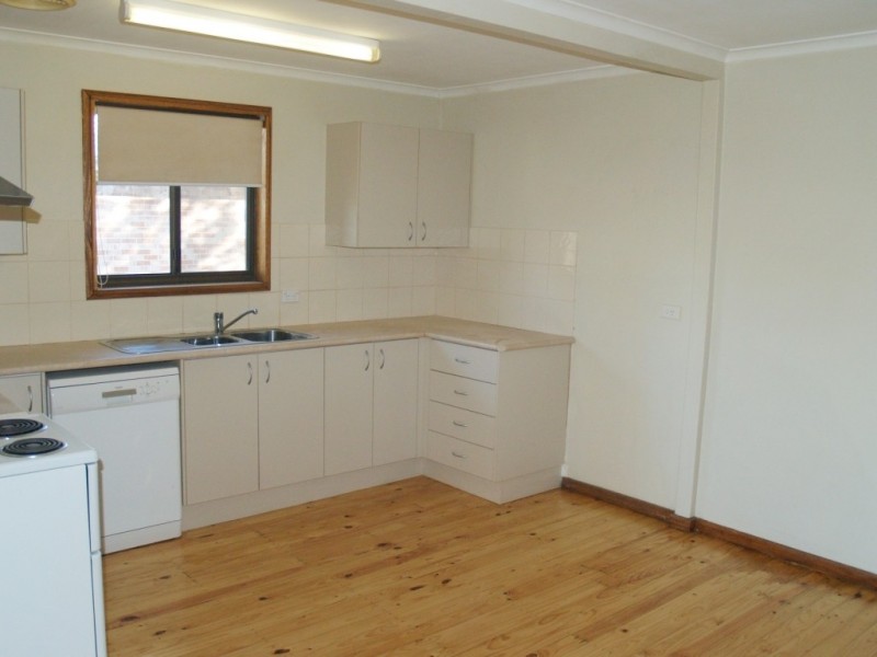 222 Newtown Rd, Bega NSW 2550