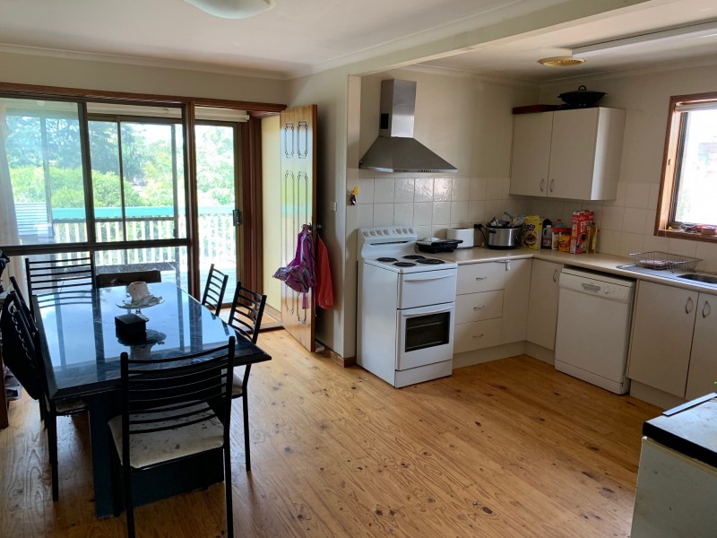 222 Newtown Rd, Bega NSW 2550