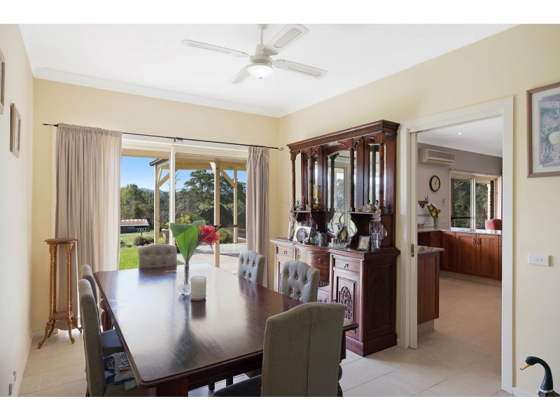 11 Corridgeree Lane, Tarraganda NSW 2550