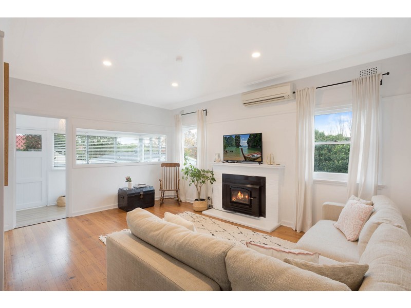 25 Kirkland Crescent, Bega NSW 2550