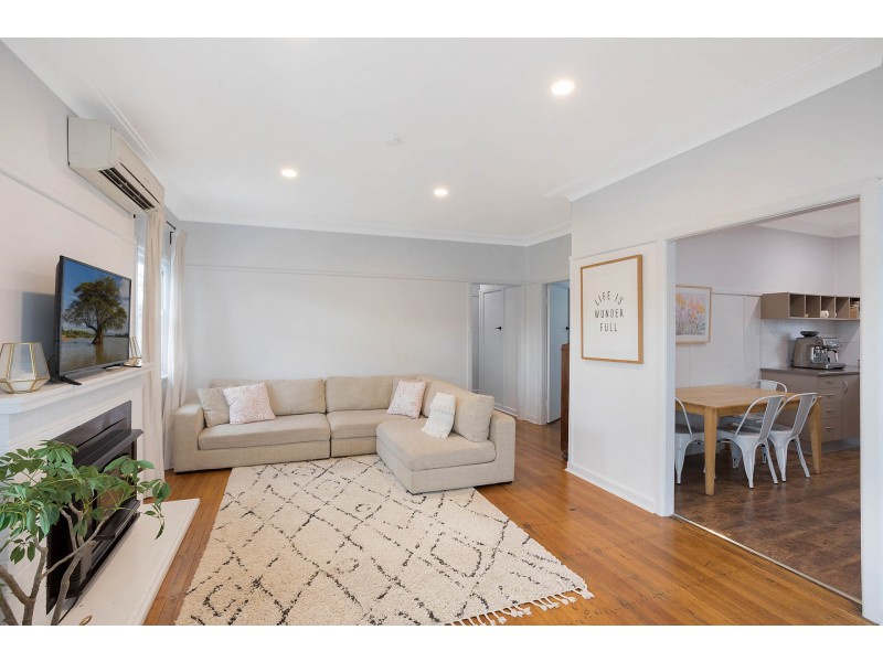 25 Kirkland Crescent, Bega NSW 2550