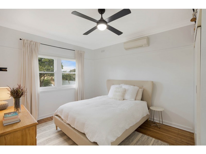 25 Kirkland Crescent, Bega NSW 2550