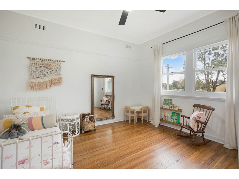 25 Kirkland Crescent, Bega NSW 2550