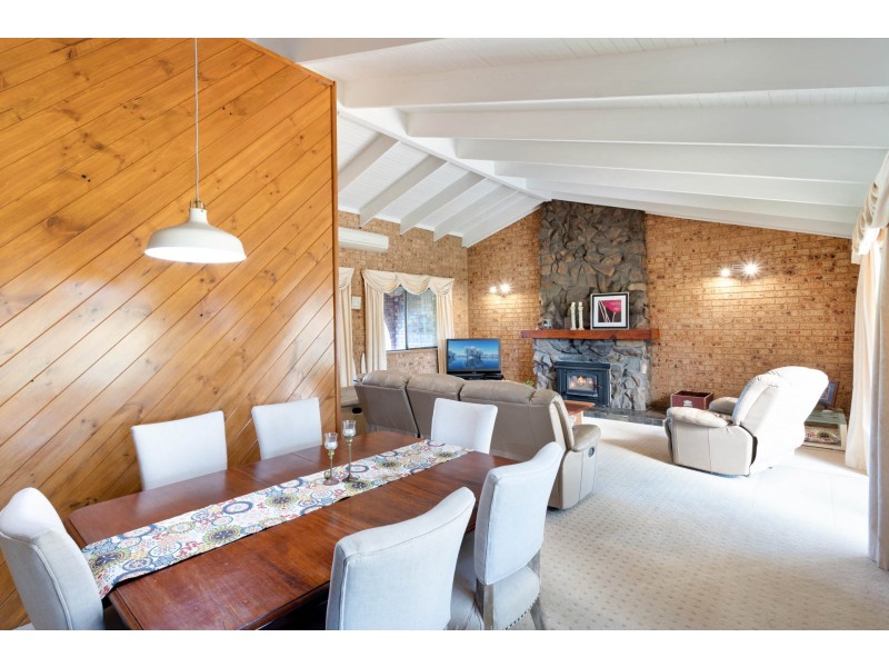 12 Miners Close, Bega NSW 2550