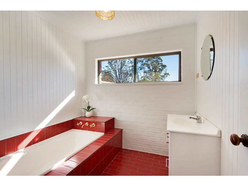 12 Miners Close, Bega NSW 2550