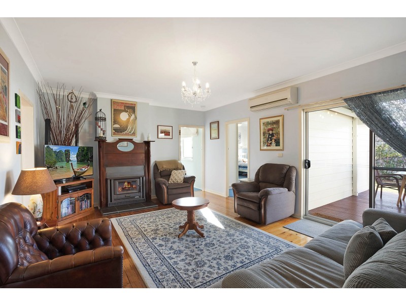 9 Mecklenberg St, Bega NSW 2550