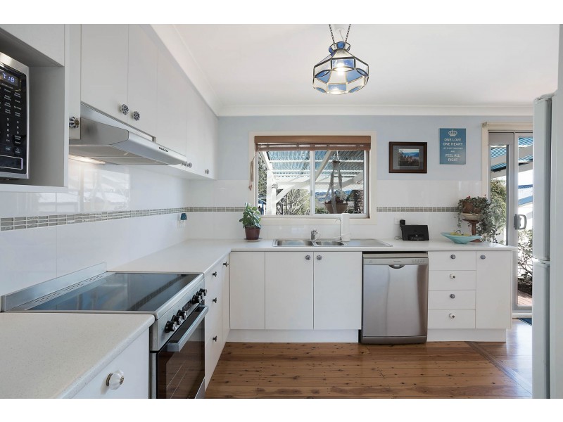 9 Mecklenberg St, Bega NSW 2550