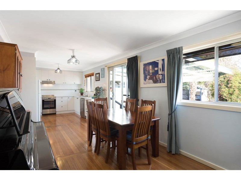 9 Mecklenberg St, Bega NSW 2550