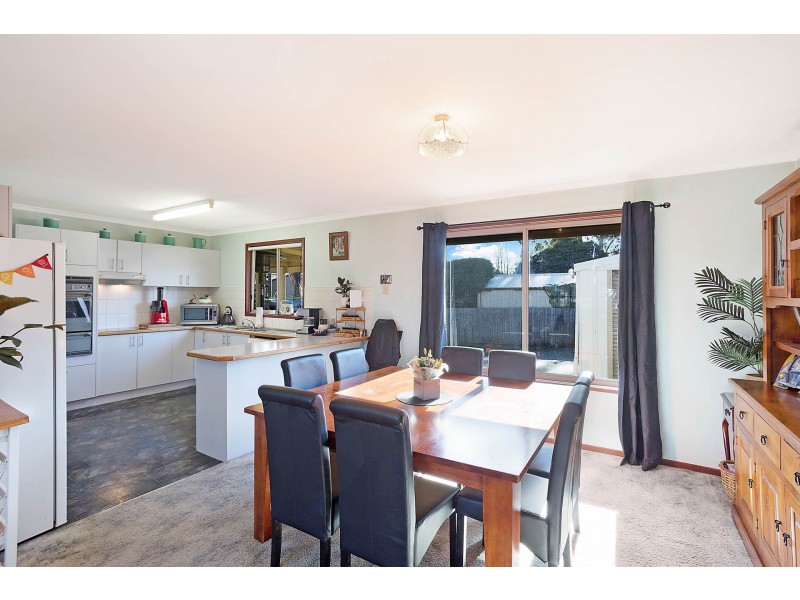 55 High St, Bega NSW 2550