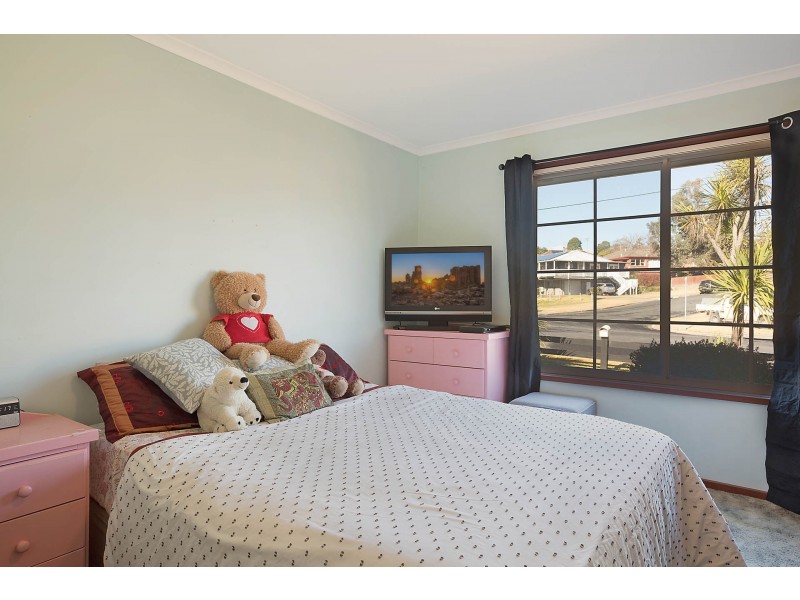 55 High St, Bega NSW 2550