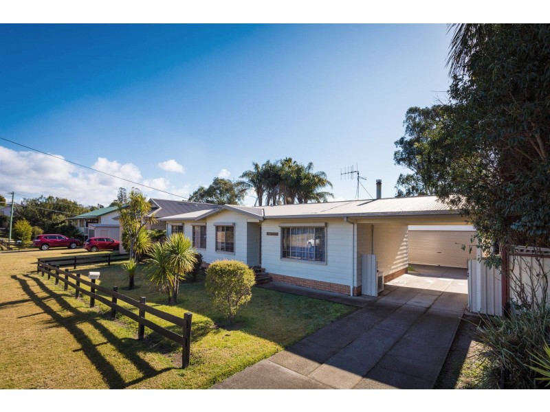 55 High St, Bega NSW 2550