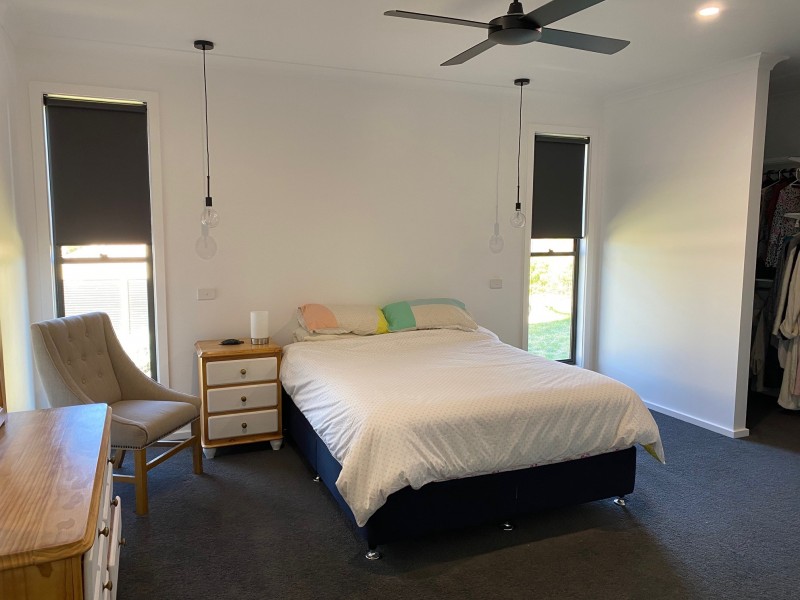 13 Millbank Way, Bega NSW 2550