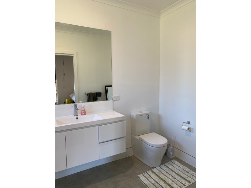 13 Millbank Way, Bega NSW 2550