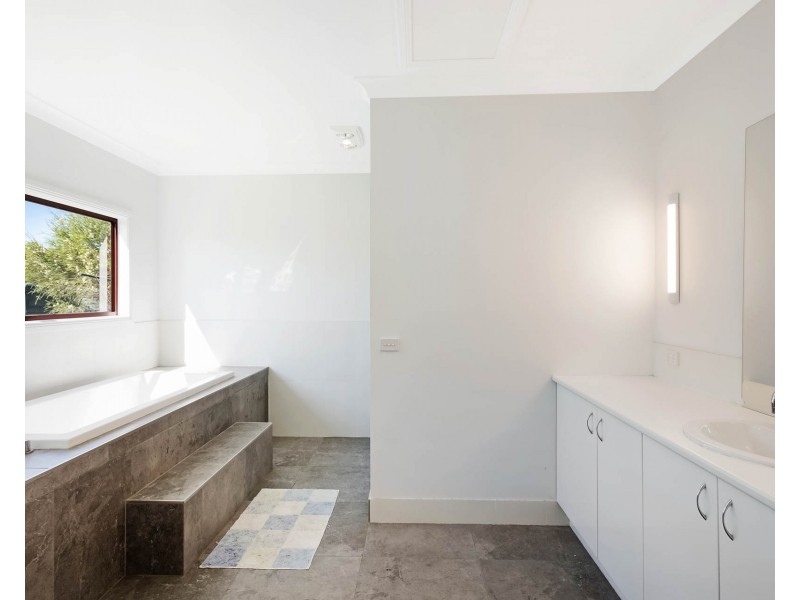 276 Murrabrine Lane, Cobargo NSW 2550