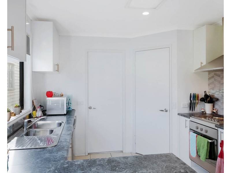 52 VALLEY STREET, Bega NSW 2550