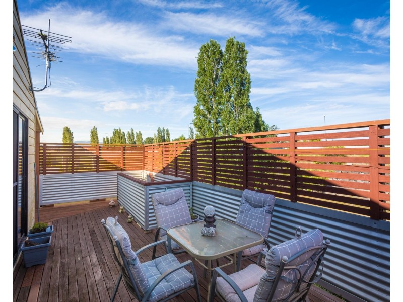 52 VALLEY STREET, Bega NSW 2550