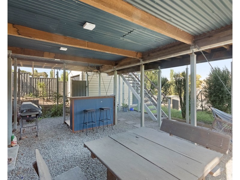 52 VALLEY STREET, Bega NSW 2550