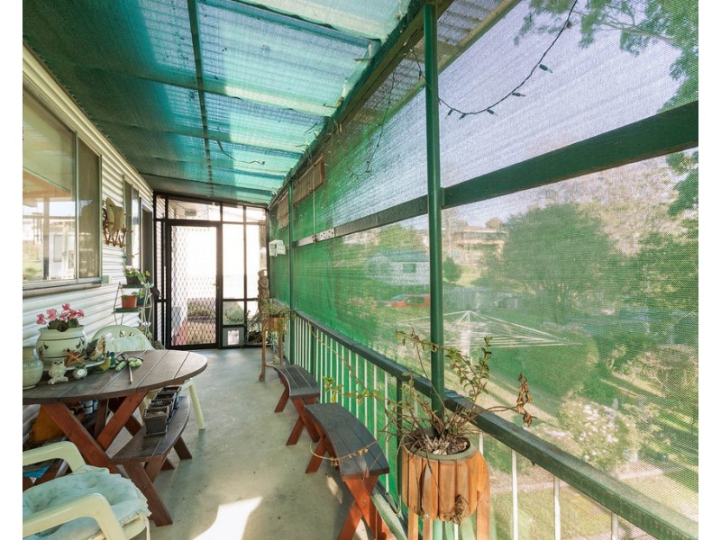 11 Meringo Street, Bega NSW 2550