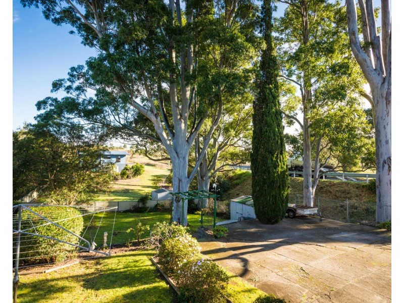 11 Meringo Street, Bega NSW 2550