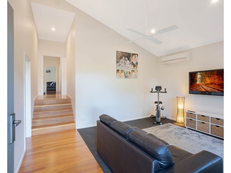 52 Parrabel Street, Bega NSW 2550