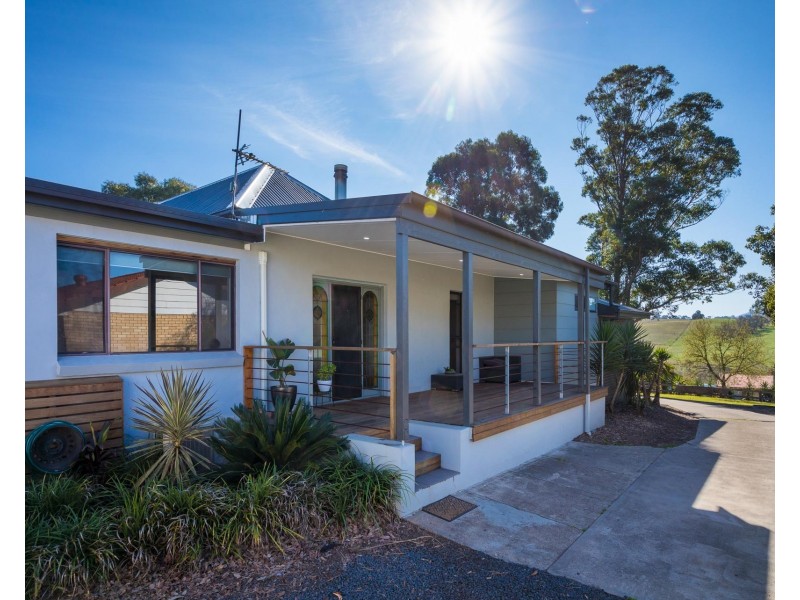 52 Parrabel Street, Bega NSW 2550