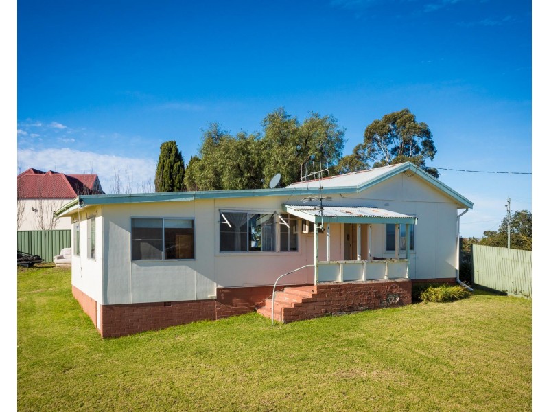 214 Auckland Street, Bega NSW 2550