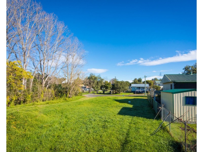 26-28 Gordon Street, Bega NSW 2550