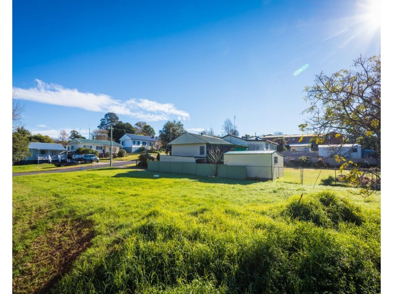 26-28 Gordon Street, Bega NSW 2550