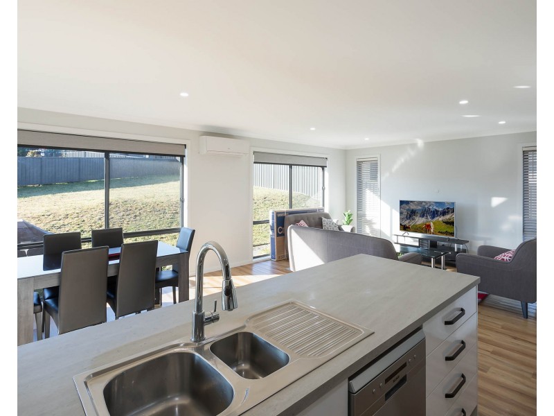 146 East Street, Bega NSW 2550