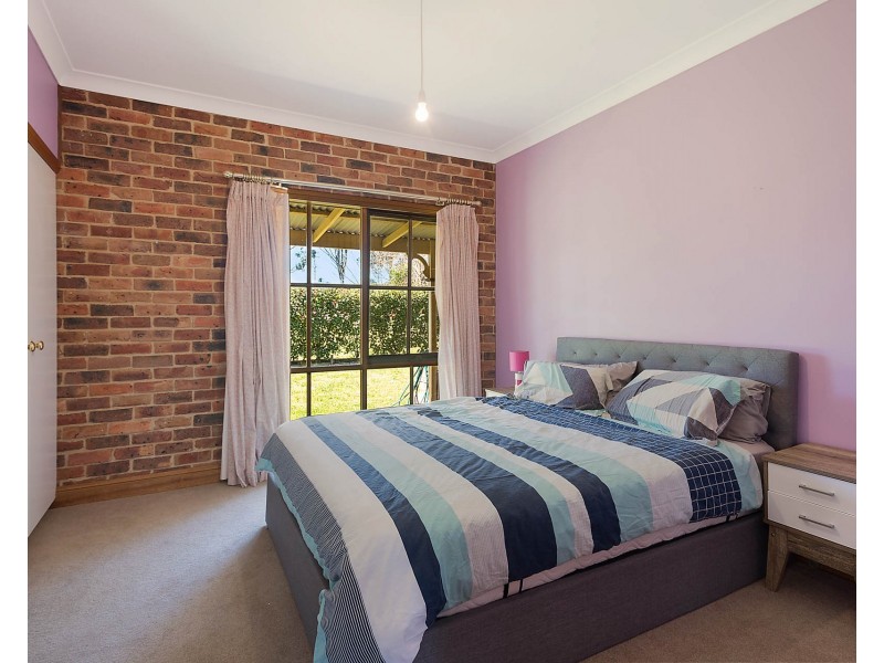 38 Curyo Lane, Bega NSW 2550