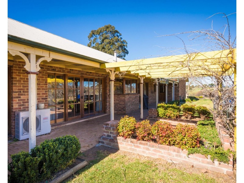38 Curyo Lane, Bega NSW 2550