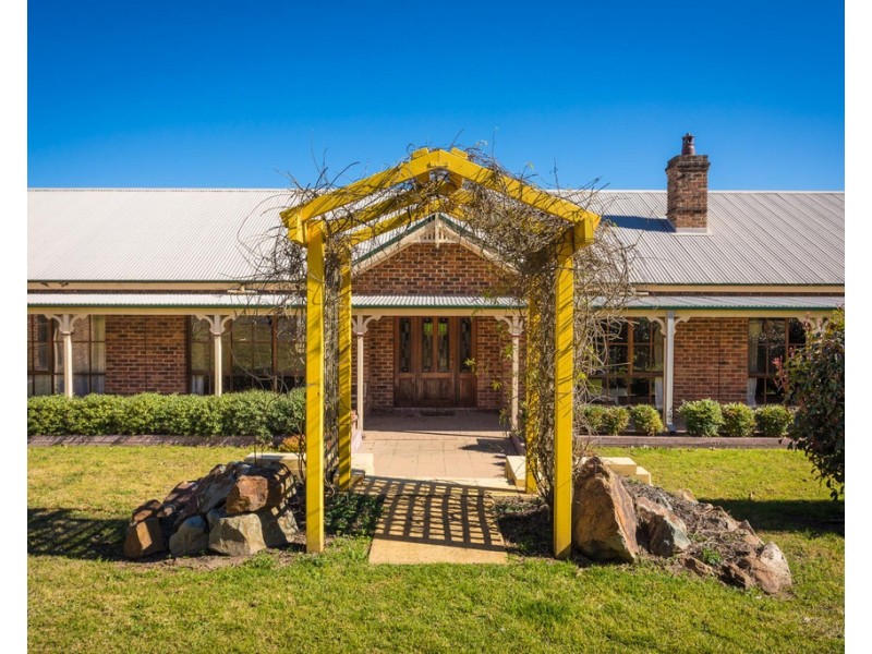 38 Curyo Lane, Bega NSW 2550