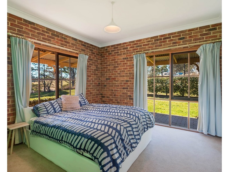 38 Curyo Lane, Bega NSW 2550