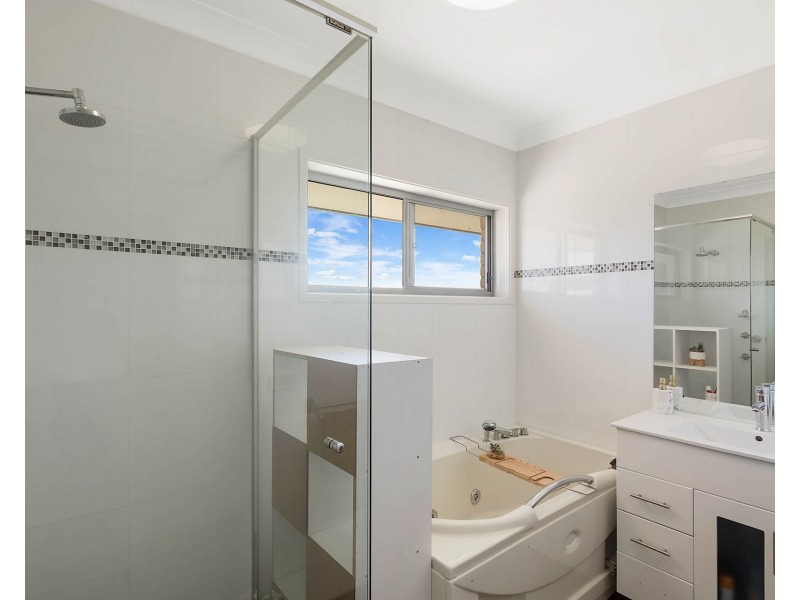 39 Finucanes Lane, Bega NSW 2550