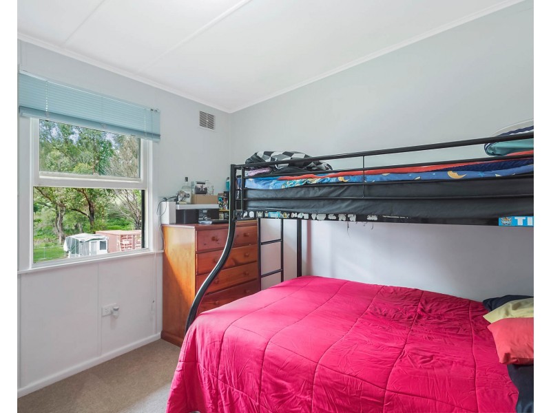 11 Cobargo Bermagui Rd, Cobargo NSW 2550