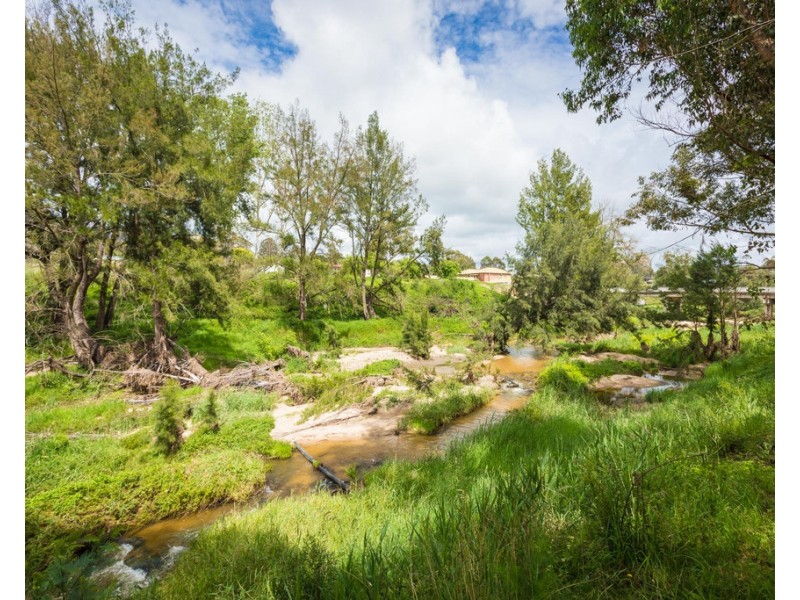 11 Cobargo Bermagui Rd, Cobargo NSW 2550