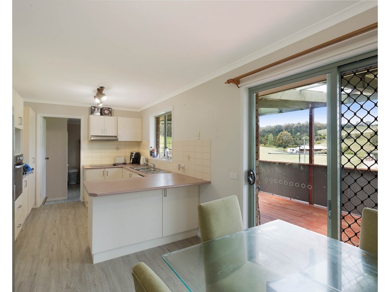 77 Max Slater Drive, Bega NSW 2550