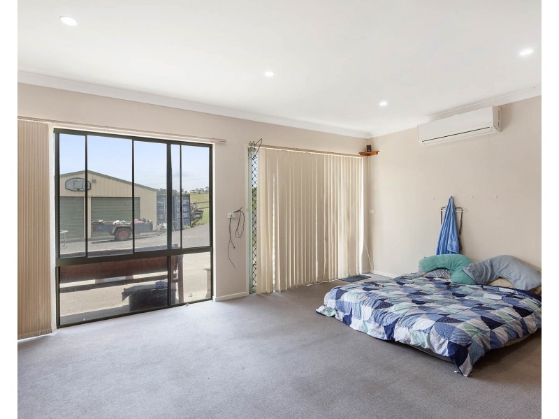 77 Max Slater Drive, Bega NSW 2550