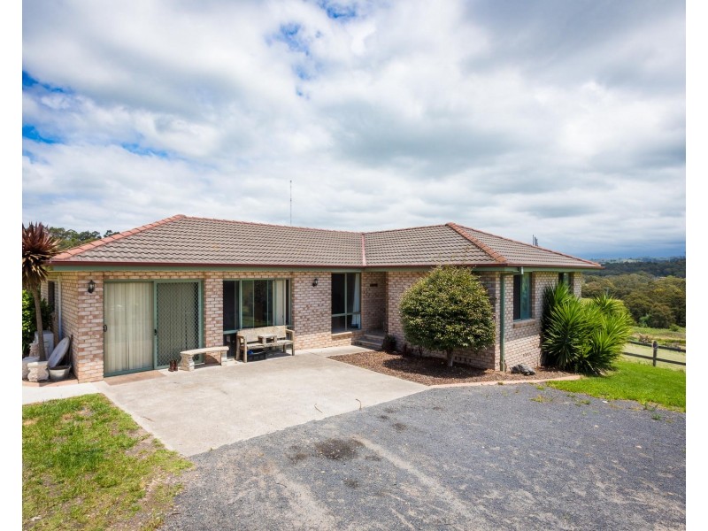 77 Max Slater Drive, Bega NSW 2550
