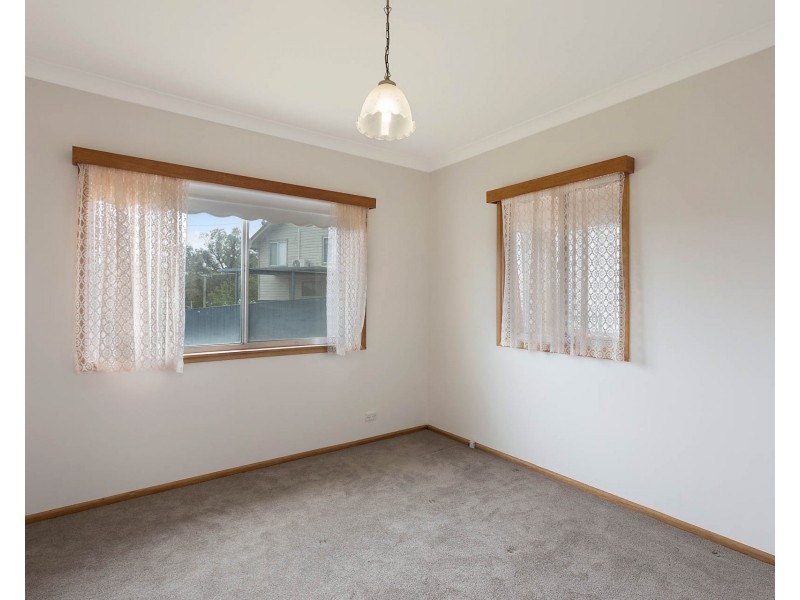 44 Ravenswood Street, Bega NSW 2550